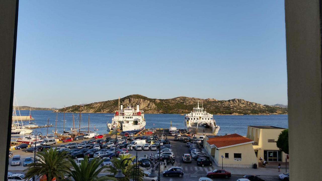 Villa Casa Vacanze Della Maddalena La Maddalena  Exterior foto